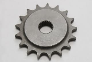 Bajaj m80 2024 chain sprocket